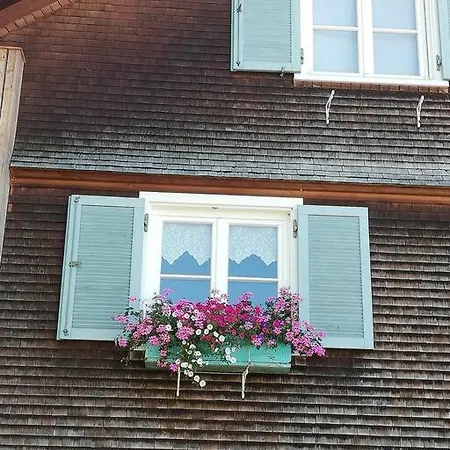 Gemütliche Wohnung in Einfamilienhaus Alberschwende Exterior foto